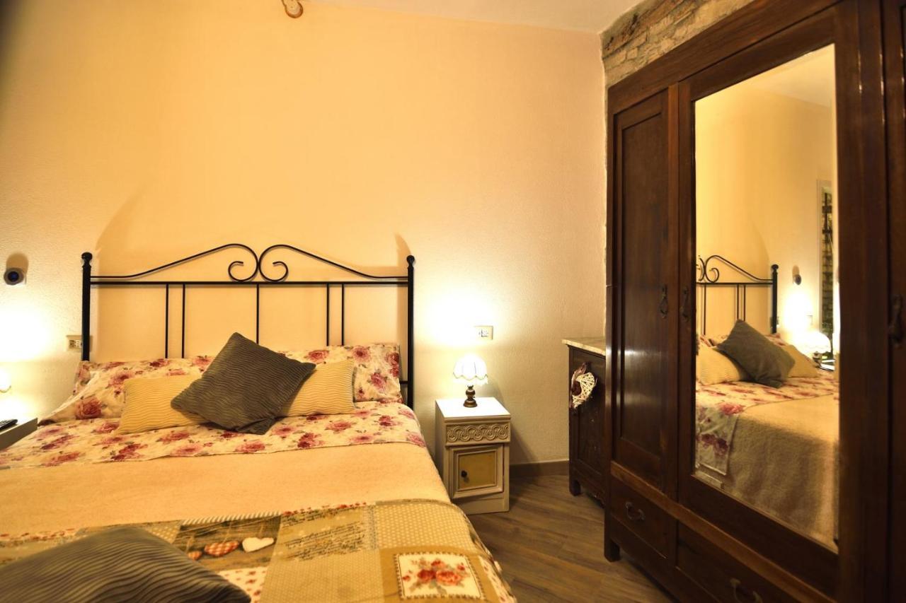 Il Borgo Del Castello Otel Cremolino Dış mekan fotoğraf