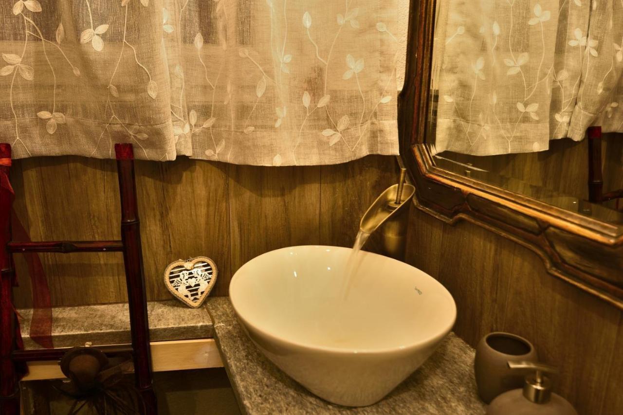 Il Borgo Del Castello Otel Cremolino Dış mekan fotoğraf
