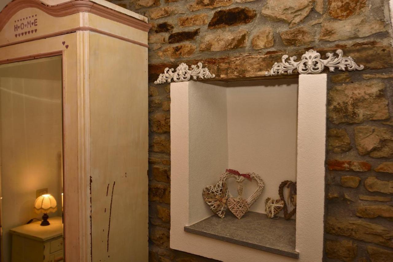 Il Borgo Del Castello Otel Cremolino Dış mekan fotoğraf