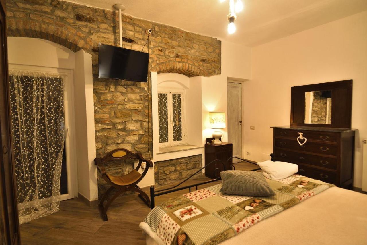 Il Borgo Del Castello Otel Cremolino Dış mekan fotoğraf