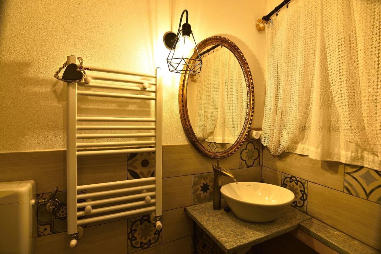Il Borgo Del Castello Otel Cremolino Dış mekan fotoğraf