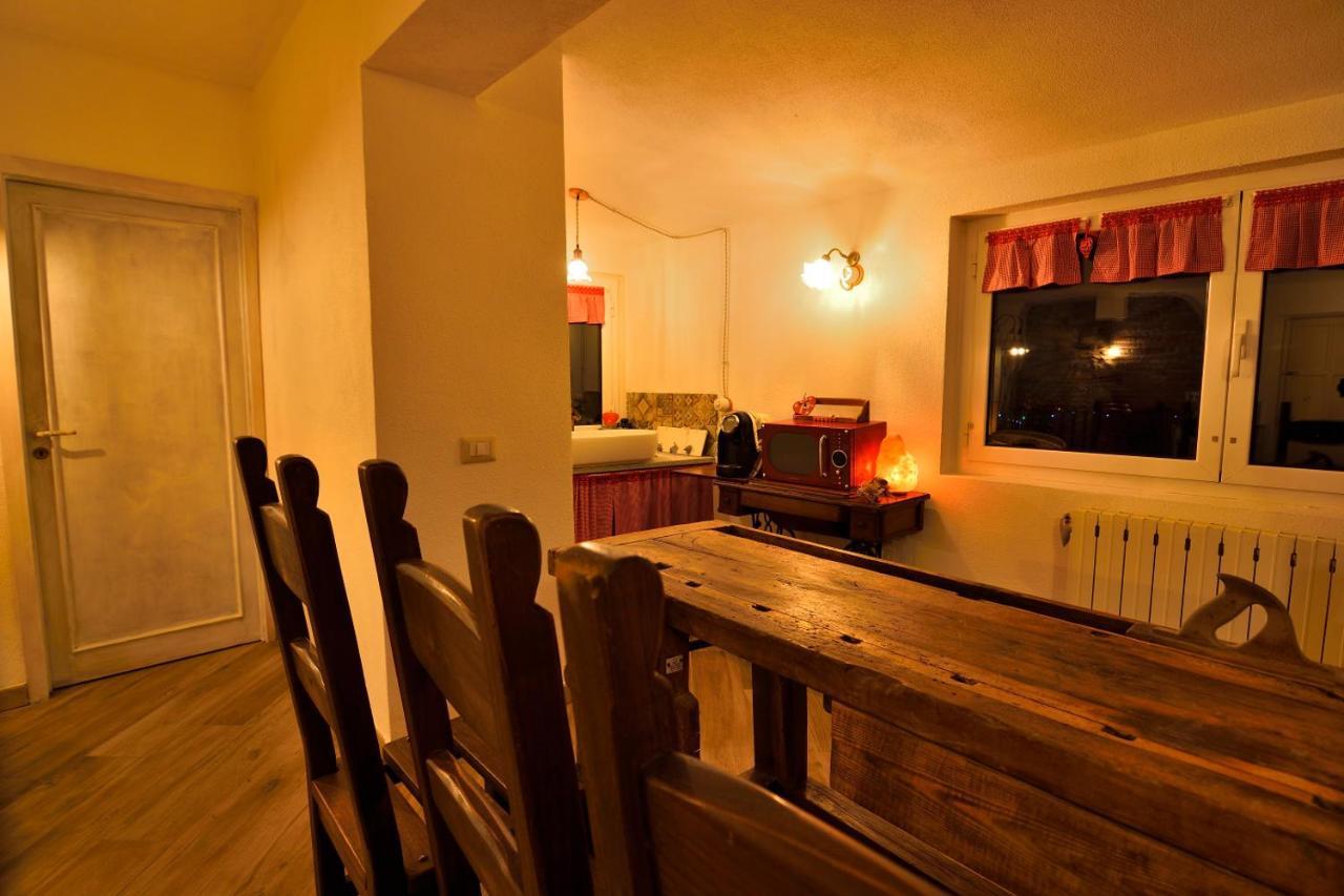 Il Borgo Del Castello Otel Cremolino Dış mekan fotoğraf