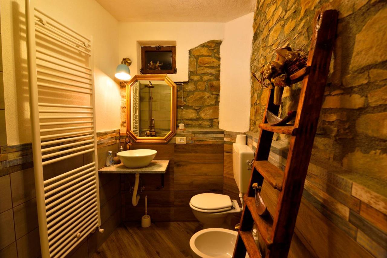 Il Borgo Del Castello Otel Cremolino Dış mekan fotoğraf